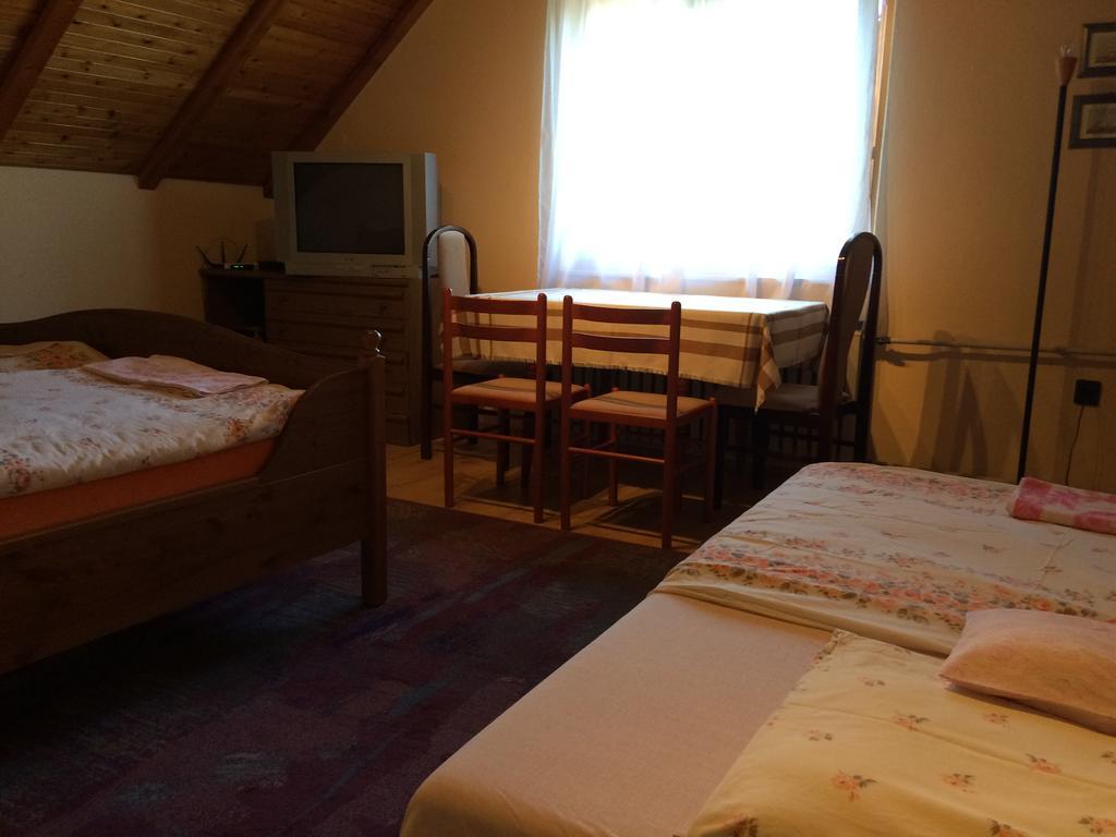 シャールヴァールMargareta Apartmanアパートメント エクステリア 写真